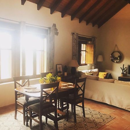 La Casita De Chocolate - Vut Le1131 Guest House ปอนเฟร์ราดา ภายนอก รูปภาพ